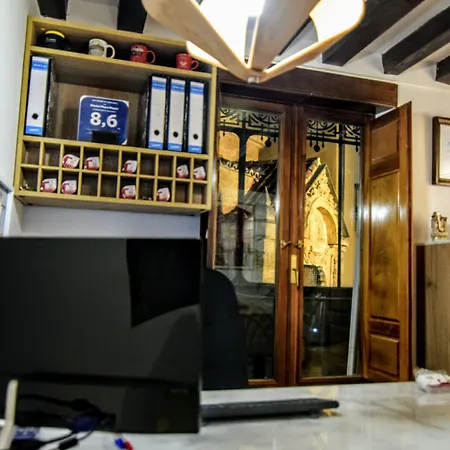 Hospedium Plaza Mayor 招待所 2*