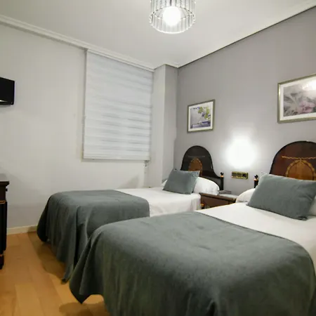 بيت ضيافة Hospedium Plaza Mayor