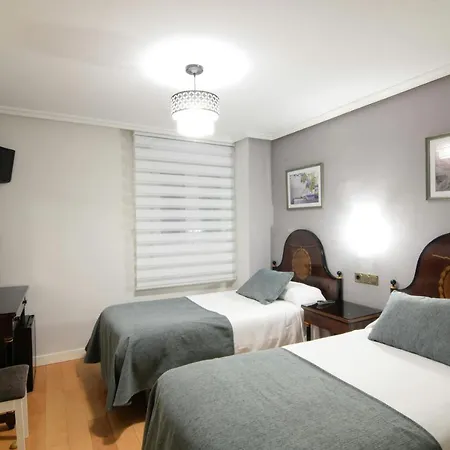 Gasthuis Hospedium Plaza Mayor 2*