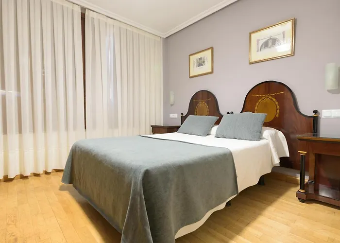 Hospedium Plaza Mayor Casa de hóspedes 2*