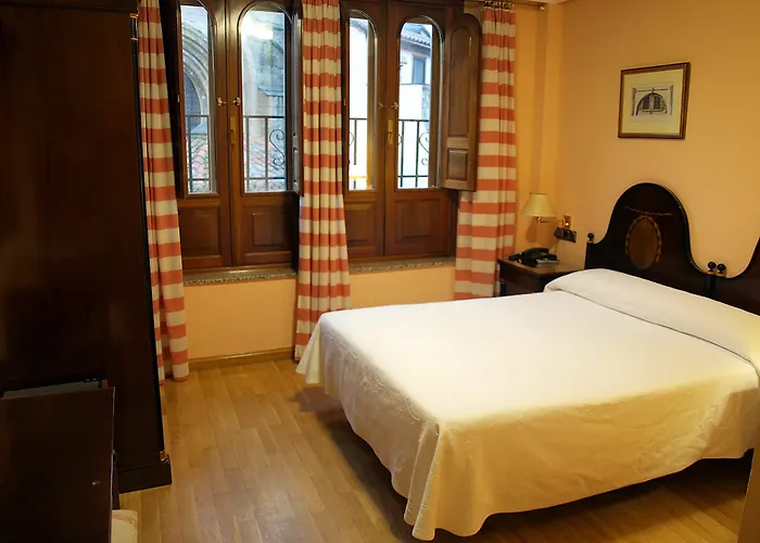 招待所 Hospedium Plaza Mayor 2*